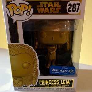 Funko Star Wars Princess Leia Gold Figure